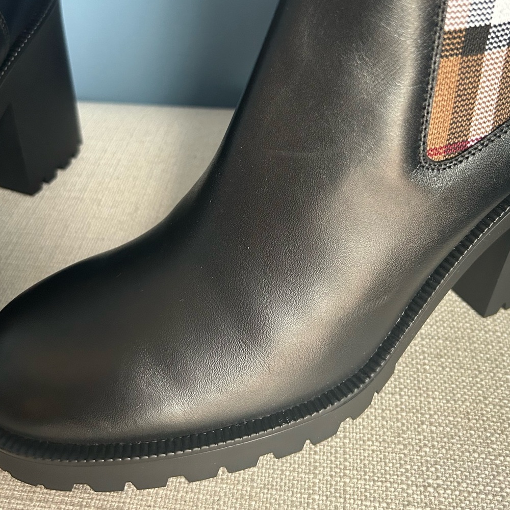 Burberry Check Panel Black Leather Ankle Boots - Picture 11 of 11